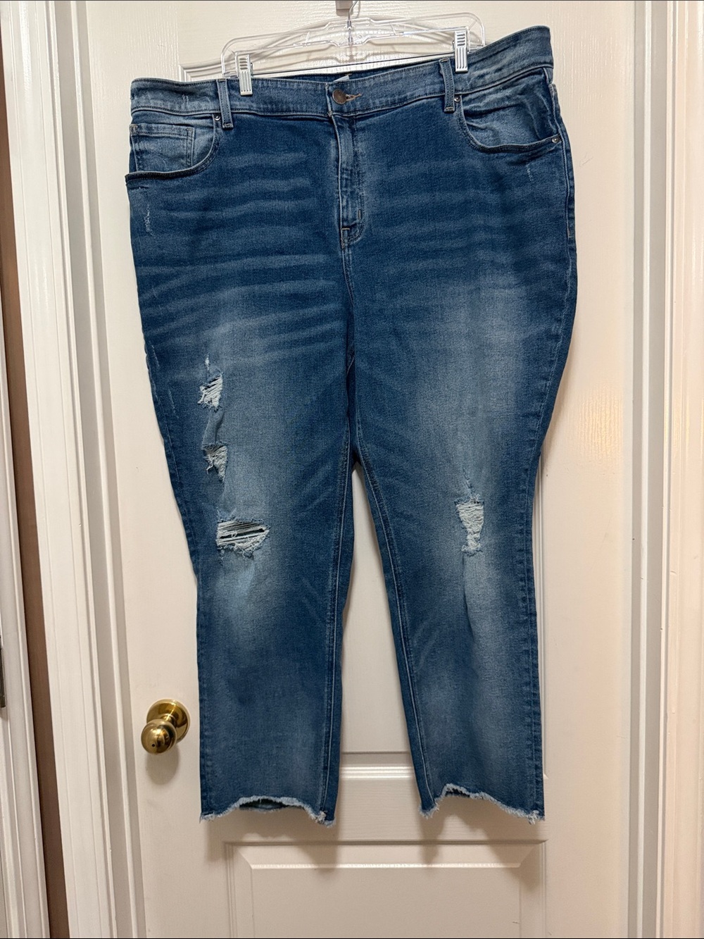 Women’s Distressed Blue Jeans Denim size 22